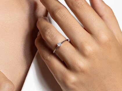 Verlovingsring Royal in 9K roségoud met diamant 0,15ct D/IF