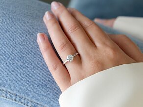 Verlovingsring Royal in 18K witgoud met Lab-grown diamant 2,00ct D/IF
