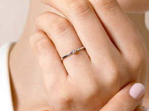 Verlovingsring Surprise in 9K geelgoud met diamant 0,05ct G/SI