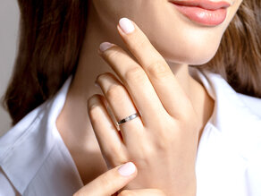 Verlovingsring Infinity Petite in 14K witgoud met diamant 0,13ct G/SI