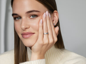 Verlovingsring Infinity in 9K witgoud met diamant 0,30ct H/SI