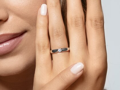 Verlovingsring Italic Petite in 18K roségoud met diamant 0,11ct G/SI