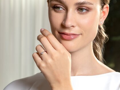 Verlovingsring Touch in 18K witgoud met diamant 0,23ct D/IF