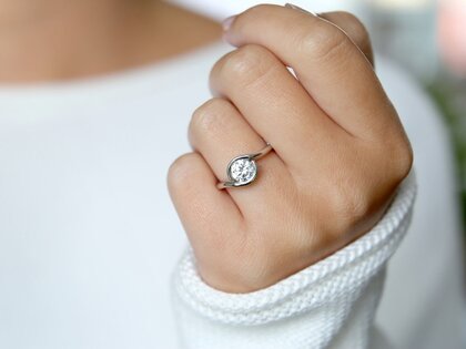 Verlovingsring Touch in 9K witgoud met diamant 1,00ct H/SI