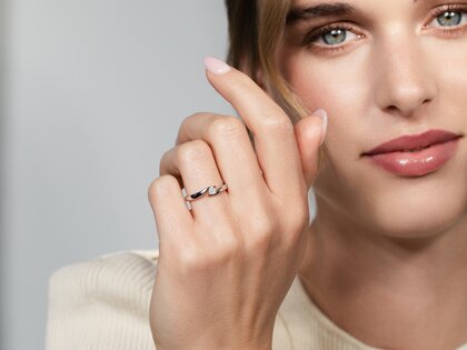 Verlovingsring Twist in zilver 925/- met diamant 0,10ct G/VS