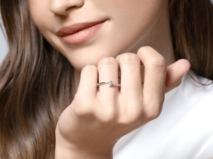 Verlovingsring Vibe  in platina 950/- met diamant 0,15ct G/SI