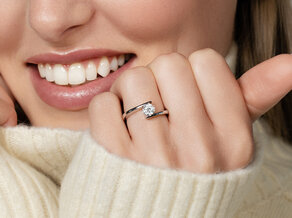 Verlovingsring Vibe  in 9K geelgoud met diamant 0,75ct H/SI